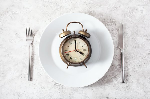 Quels sont les avantages du jeûne intermittent sur la santé ?