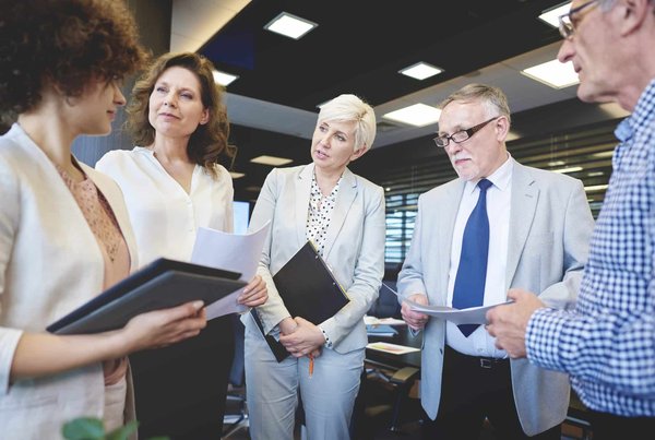 Quels sont les critères de choix et les options de livraison d'un fournisseur en ligne ?