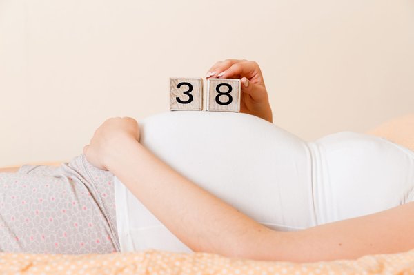 Calendrier de grossesse : déterminez votre stade facilement